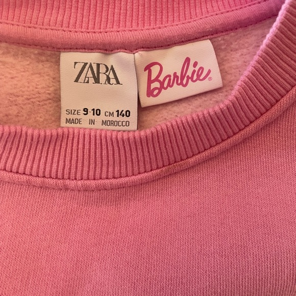 Im selling a pink Zara sweatshirt with the word Barbie in white sequins - Picture 5 of 5